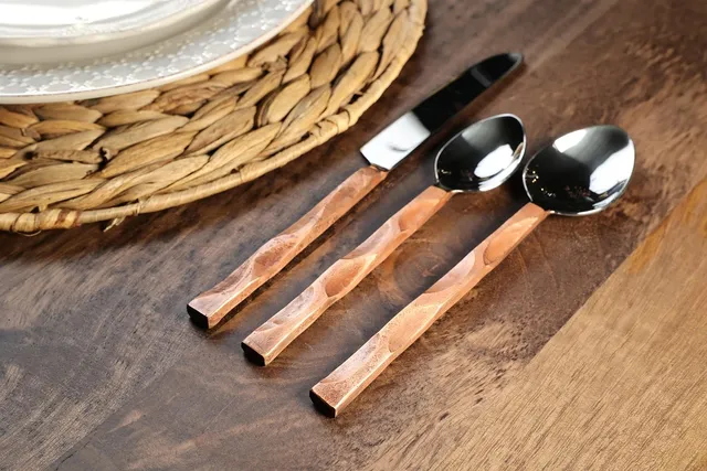 4Pcs/set Black Cutlery Set Stainless Steel Dinnerware Set Gold Flatware Fork Knife Spoon Wedding Silverware Set Drop Shipping